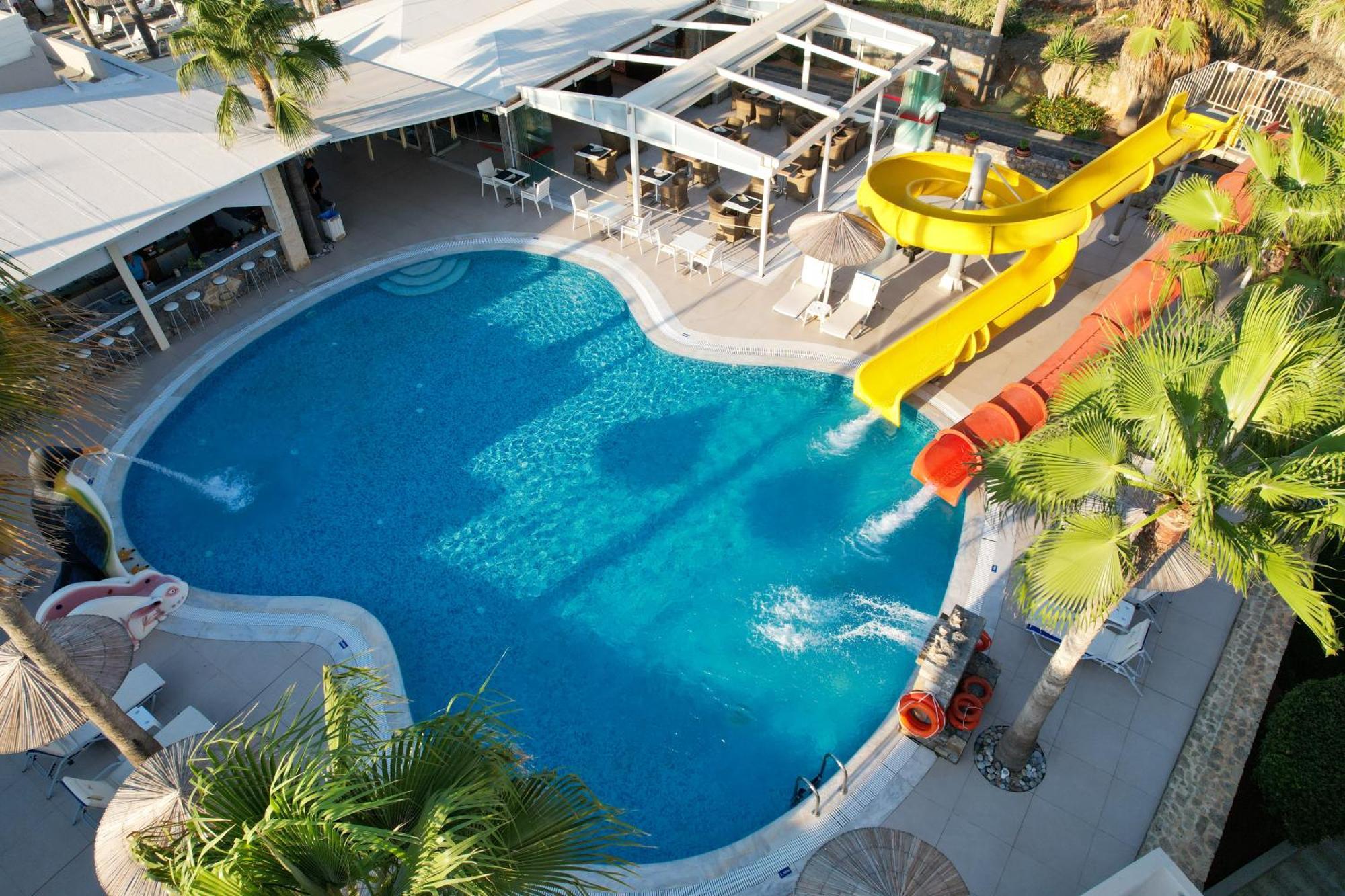 Aeolos Hotel