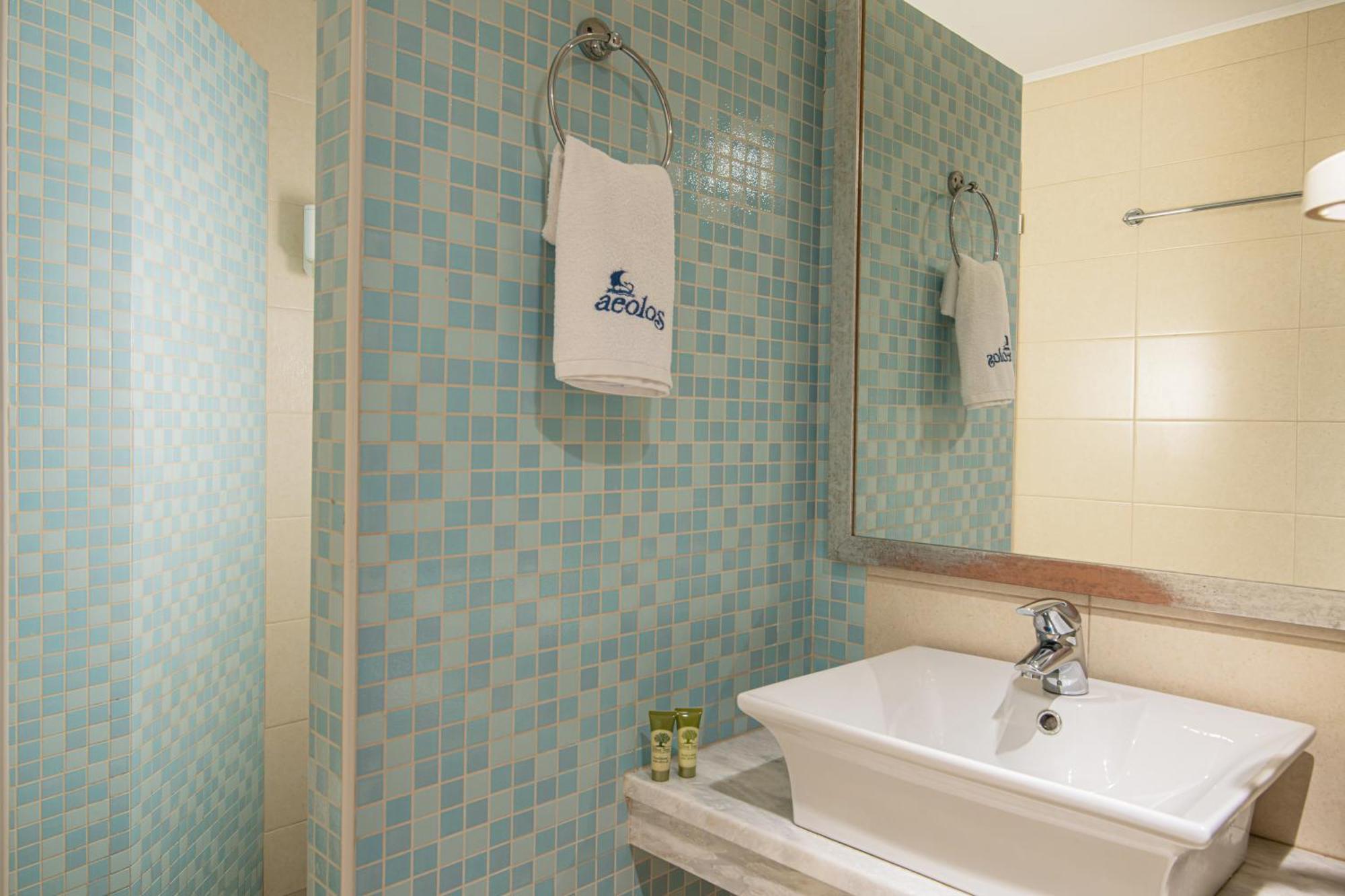 Hotel Aeolos 3*