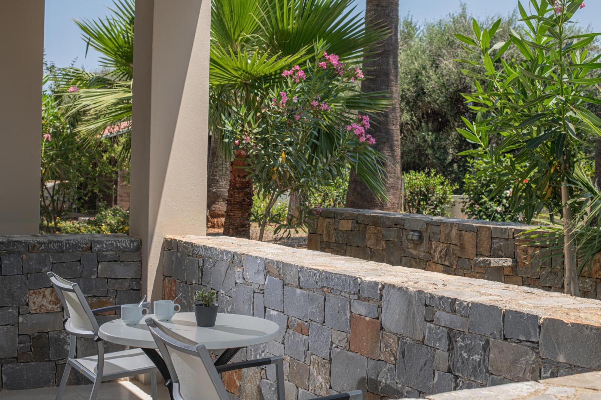 Aeolos Hotel 3*