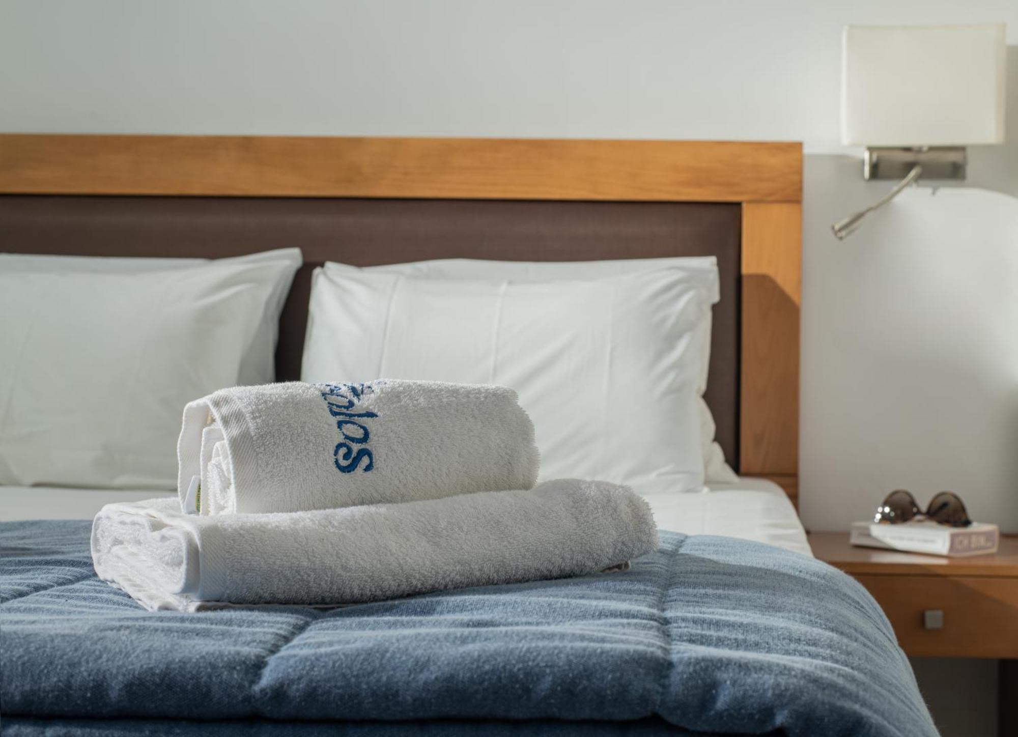 Otel Aeolos 3*